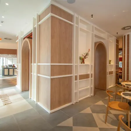 Gran Ultonia Hotel 4*